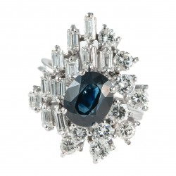 ANEL DE SAFIRA E DIAMANTES