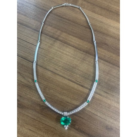 COLAR DE ESMERALDAS COM DIAMANTES