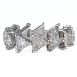 ALIANÇA DE DIAMANTES