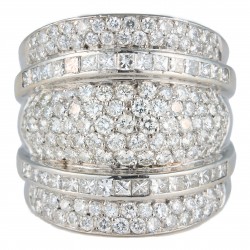 ANEL PAVÊ DE DIAMANTES