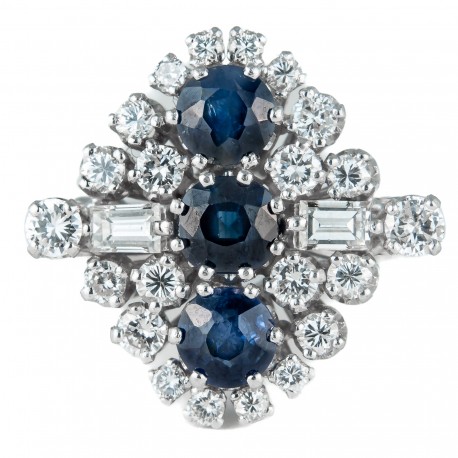 ANEL DE SAFIRAS E DIAMANTES