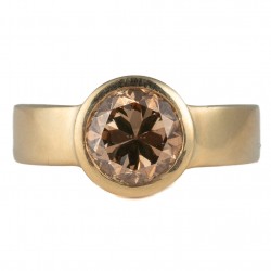 ANEL COM DIAMANTE
