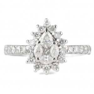 ANEL COM DIAMANTES