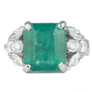 ANEL DE ESMERALDA E DIAMANTES