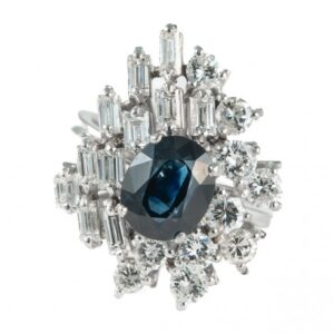 ANEL DE SAFIRA E DIAMANTES
