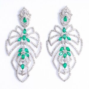 BRINCO ESMERALDAS COM DIAMANTES